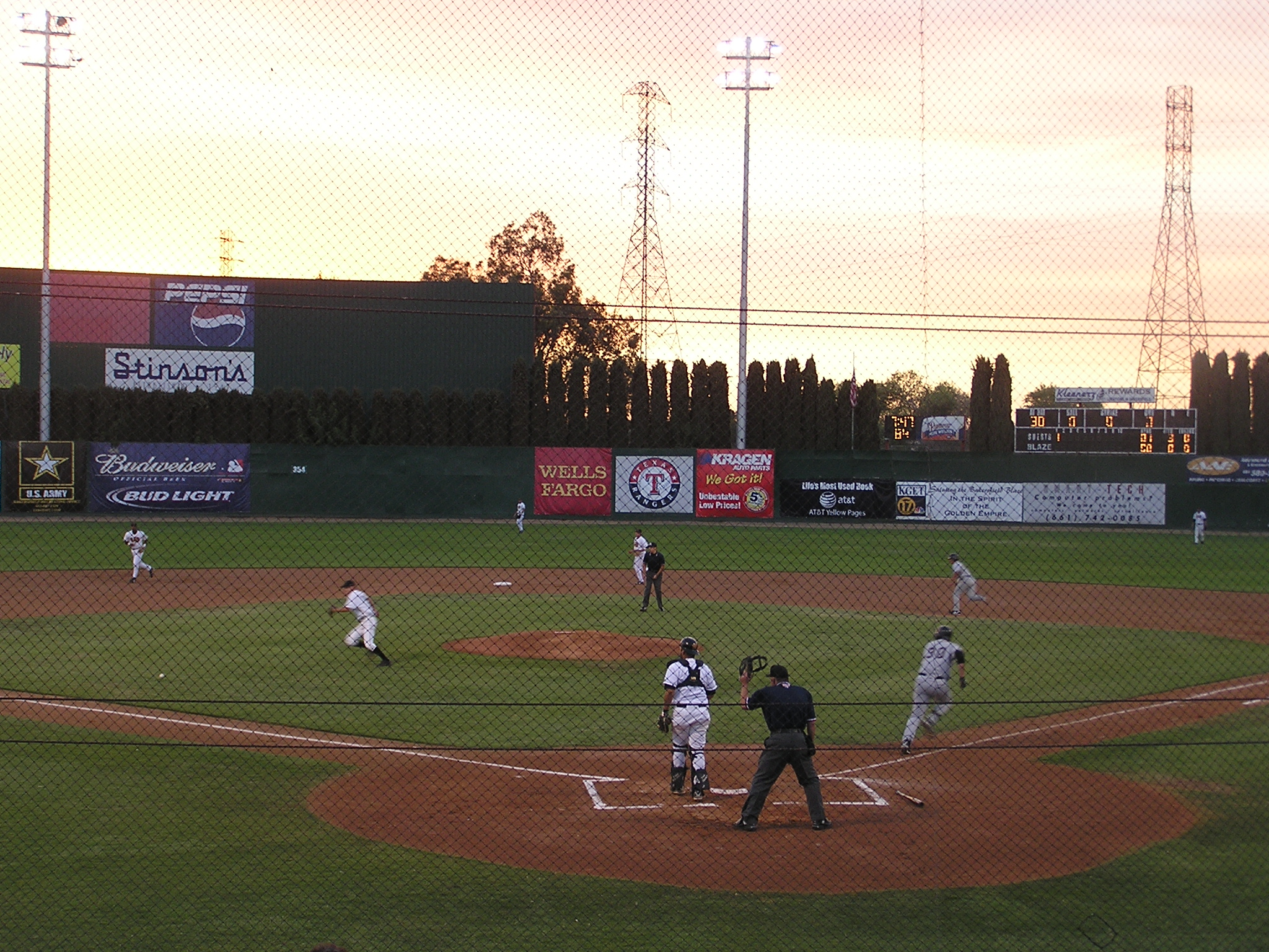 Sam Lynn's scoreboard can be seen here